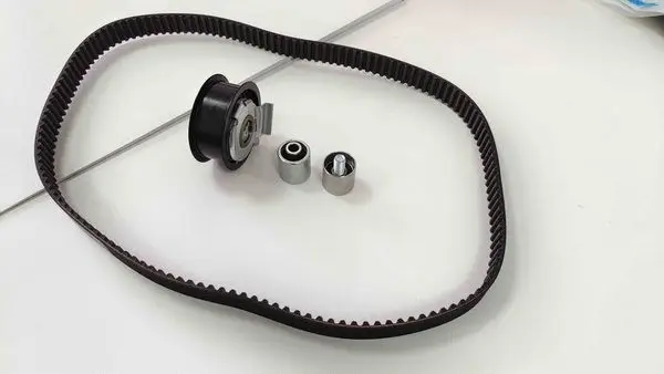 Kit de courroie crantée Bapmic BF0422610001