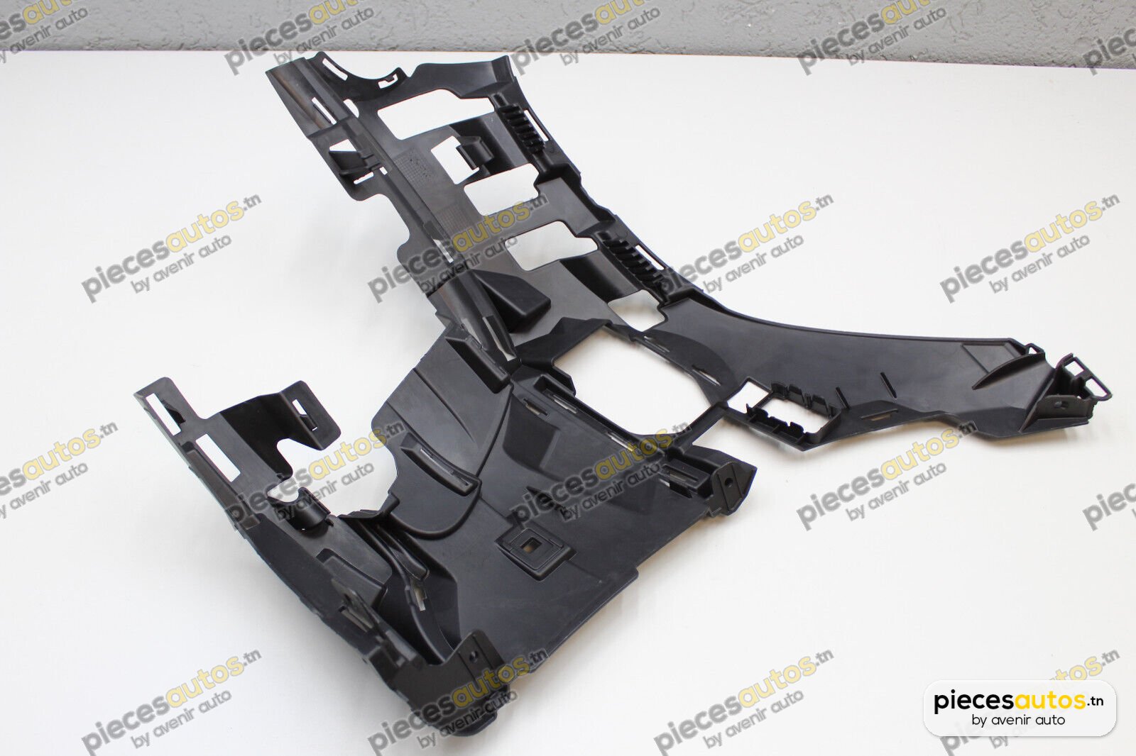 Support, pare-chocs Bapmic BF0112280239