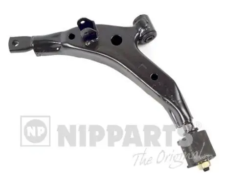Bras et Triangle suspension NIPPARTS J4900507
